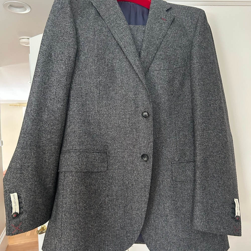 Suitsupply Wool Suit - Picture 4 of 5
